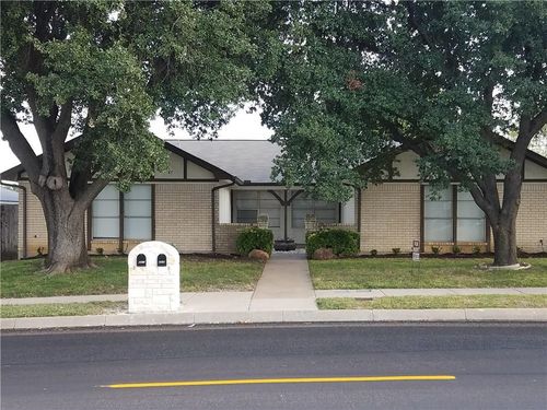 6919 W Cleburne Rd, Fort Worth, TX, 76133-6305 | Card Image