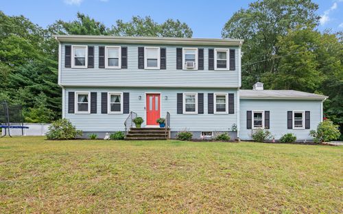 34 Hillcrest Dr, Stafford Springs, CT, 06076-3322 | Card Image