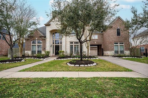3221 Duchess Park Ln, Friendswood, TX, 77546-2211 | Card Image