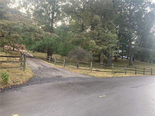 9750 Harmony Dr, Pittsburgh, PA, 15237-4993 | Card Image