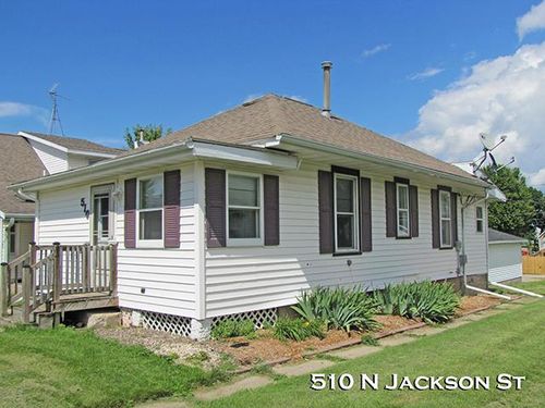 510 N Jackson St, Cuba City, WI, 53807-1309 | Card Image