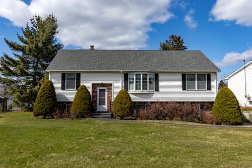 24 Laurel Circle Circle, Bangor, ME, 04401 | Card Image