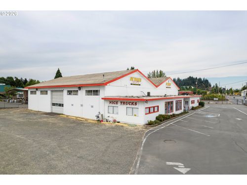 3521 Franklin Blvd, Eugene, OR, 97403-2356 | Card Image