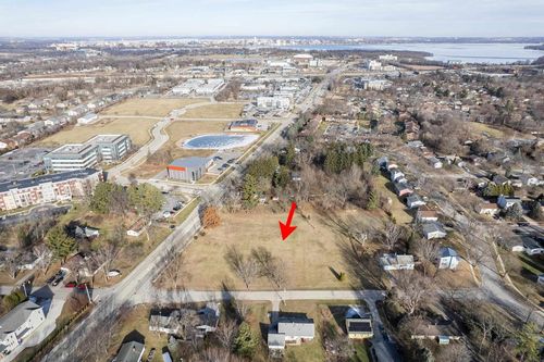 2735 Rimrock Road, Fitchburg, WI, 53713 | Card Image