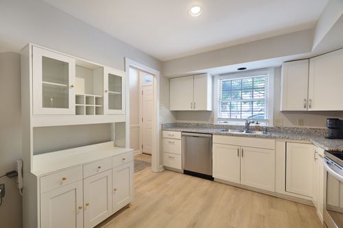 201 Rose Hall, Nashville, TN, 37212-3243 | Card Image