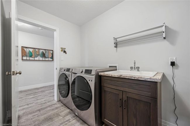 71 Crab Apple Crt, House other with 3 bedrooms, 4 bathrooms and 3 parking in Wellesley ON | Image 25