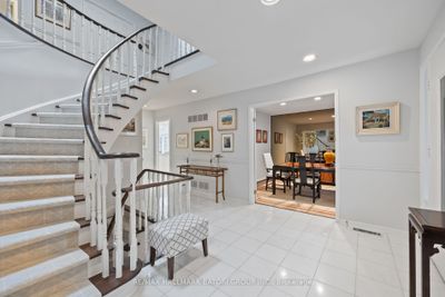 21 Tarbert Rd, House other with 5 bedrooms, 4 bathrooms and 6 parking in North York ON | Image 3