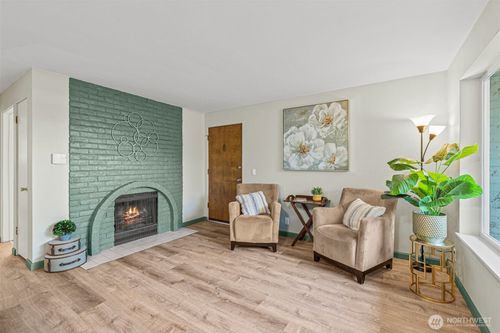 b108-1020 S 230th St, Des Moines, WA, 98198-6929 | Card Image