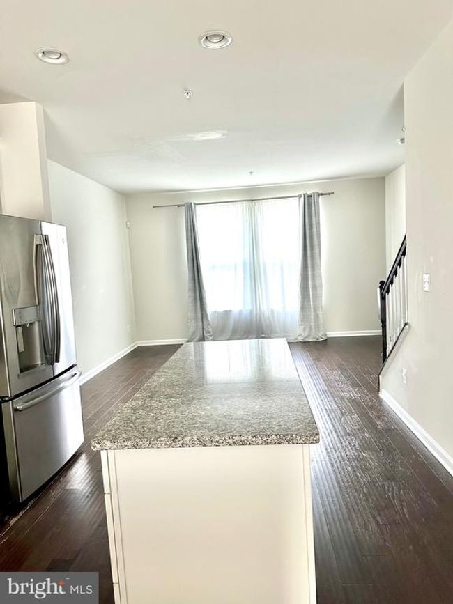 22370 Lucas Ter, Townhouse with 3 bedrooms, 4 bathrooms and null parking in ASHBURN VA | Image 50