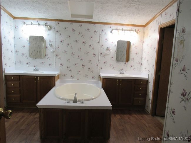 master bath | Image 22