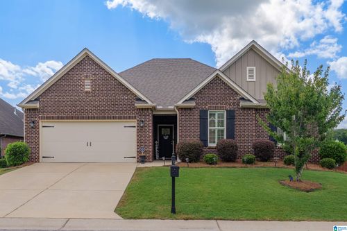 213 Creekside Ct, PELHAM, AL, 35124-3988 | Card Image