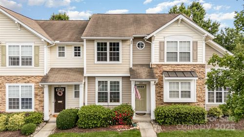 208 Dawn Mist Ln, Fort Mill, SC, 29708-6985 | Card Image