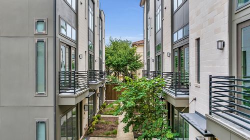 apt-40-3200 Ross Ave, Dallas, TX, 75204-5624 | Card Image