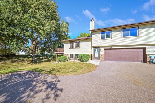 7892 83rd Ct N, Brooklyn Park, MN, 55445-2107 | Card Image