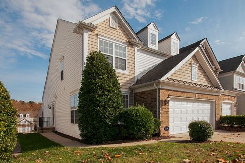 321 Shady Creek Ln, Nashville, TN, 37211-6739 | Card Image