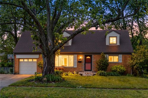 909 Larriwood Ave, Kettering, OH, 45429-4748 | Card Image