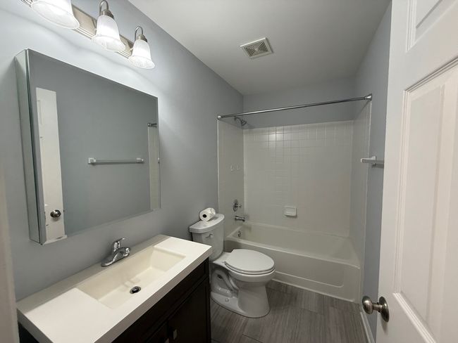 1493 - 1493 Sashay Ct, Townhouse with 2 bedrooms, 2 bathrooms and 2 parking in Gurnee IL | Image 19
