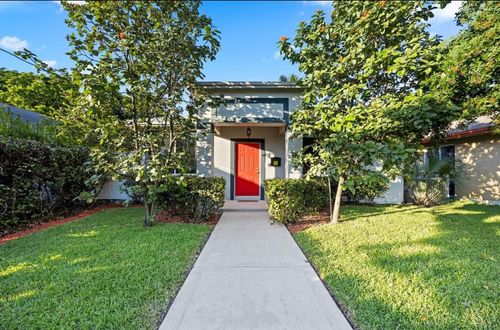 325 Ne 34th St, Oakland Park, FL, 33334-2141 | Card Image