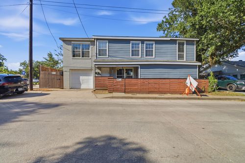 403 E Standifer St, Mckinney, TX, 75069-5766 | Card Image