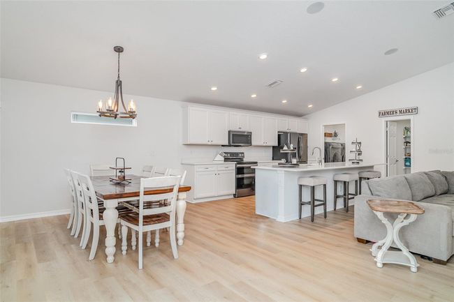 6226 165 Th Dr E, House other with 3 bedrooms, 2 bathrooms and null parking in Parrish FL | Image 9