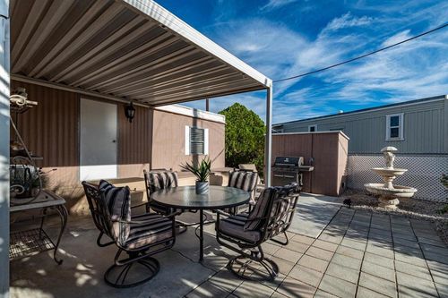 33250 Laura Dr, Thousand Palms, CA, 92276-4055 | Card Image