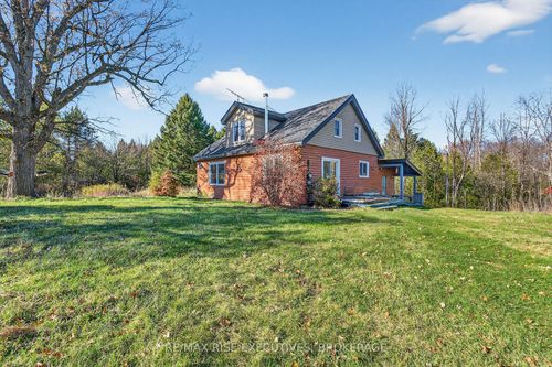 3185 Thousand Acre Rd, Portland, ON, K0G1V0 | Card Image