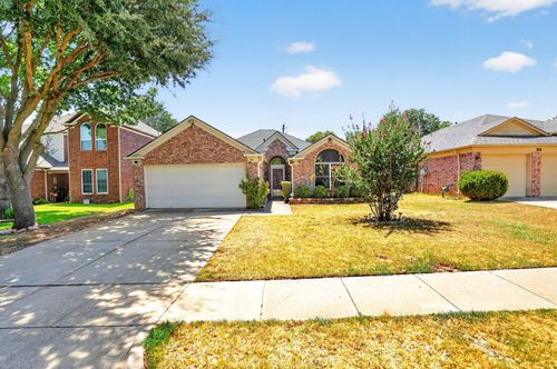 306 Branch Bnd, Euless, TX, 76039-3462 | Card Image