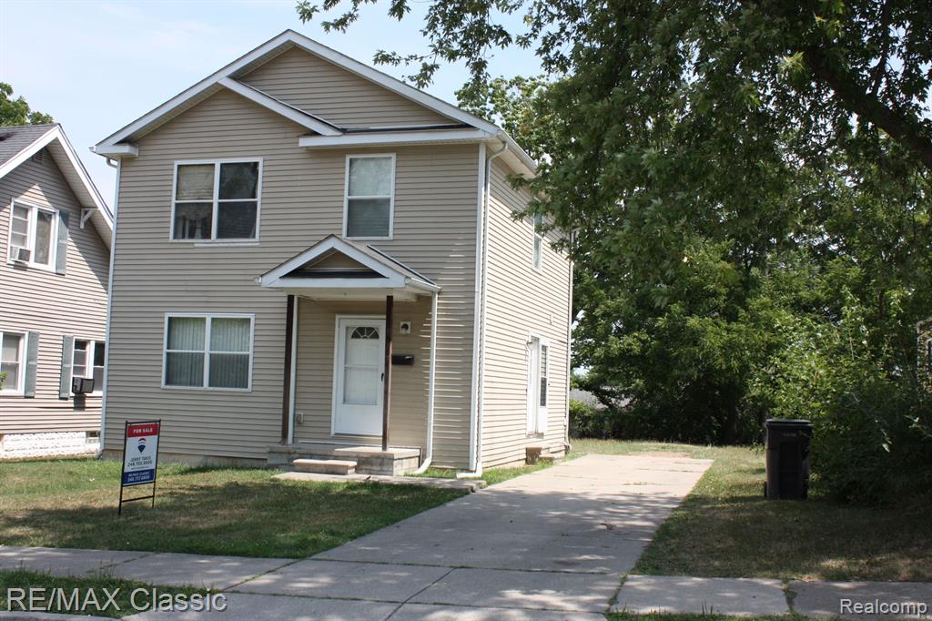 Clifford St, Pontiac, MI 48342
