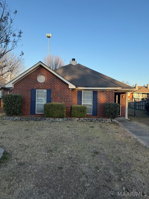 8425 English Oak Loop, Montgomery, AL, 36117-6821 | Card Image