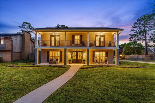 3301 Winter Ln, Baytown, TX, 77521-2601 | Card Image