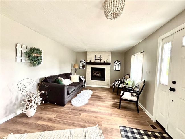 1117 Sullenberger Road, House other with 3 bedrooms, 3 bathrooms and 4 parking in Unity Twp PA | Image 9