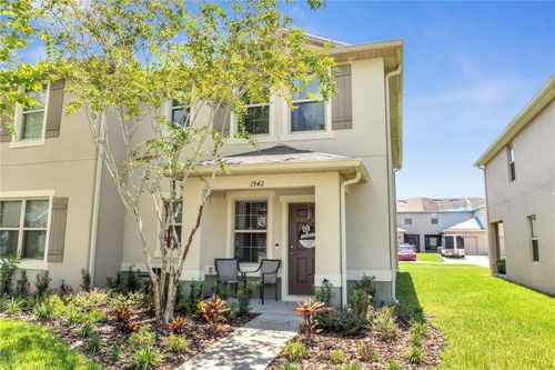 1942 Shiloh Brook St, Kindred, FL, 34744-6057 | Card Image