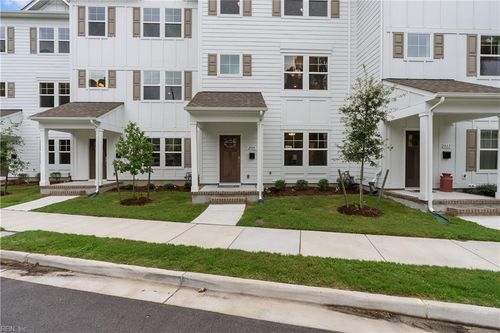 2923 Pretty Lake Ave, Norfolk, VA, 23518-1229 | Card Image