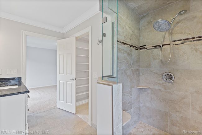 5215 Deer Run Cir, House other with 5 bedrooms, 7 bathrooms and null parking in Orchard Lake MI | Image 50