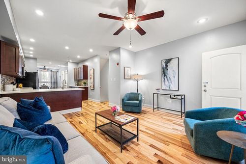 1-823 N 15th St, PHILADELPHIA, PA, 19130-2266 | Card Image