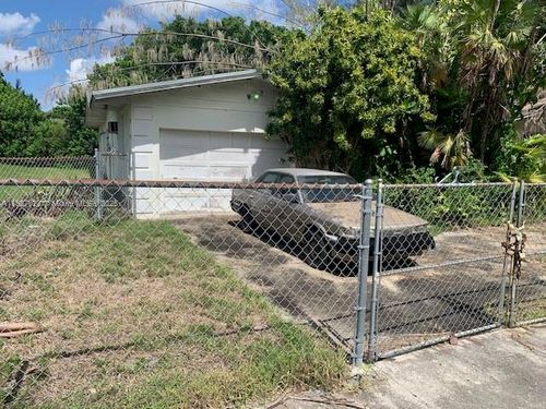 15701 Nw 39th Ct, Miami Gardens, FL, 33054-6741 | Card Image