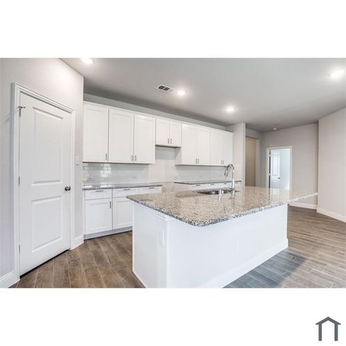 1116 Flamingo Rd, Forney, TX, 75126-6971 | Card Image