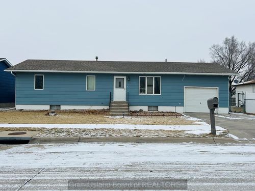816 E 12th St, Grand Island, NE, 68801 | Card Image