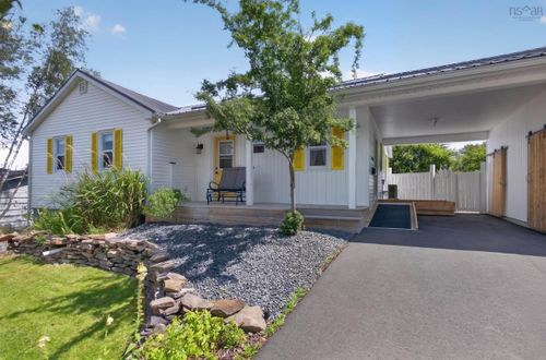 115 Burnyeat St, House with 4 bedrooms, 3 bathrooms and null parking in Truro NS | Card Image