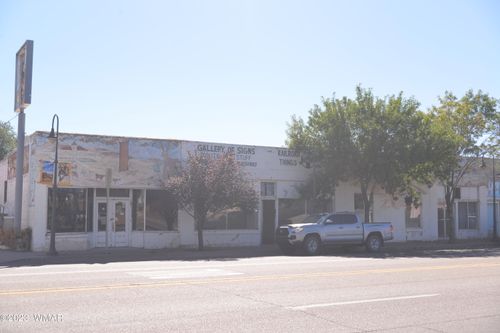 109 W Hopi Dr, Holbrook, AZ, 86025-2945 | Card Image