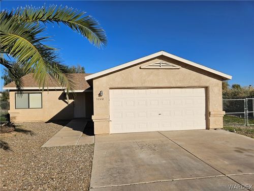 9842 S Phoenix Dr, Mohave Valley, AZ, 86440-9430 | Card Image
