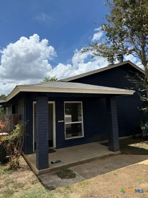 a-1113 Dartmouth St, San Marcos, TX, 78666-2617 | Card Image