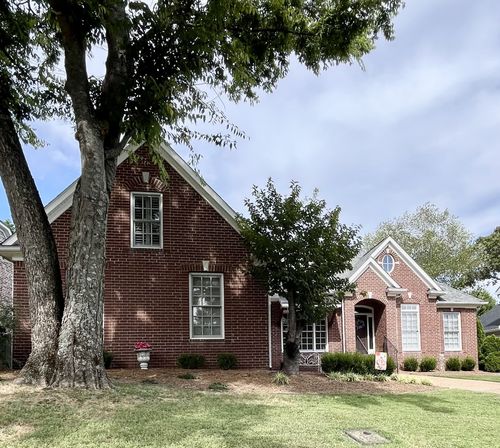 4720 Sterling Cross, Nashville, TN, 37211-8542 | Card Image