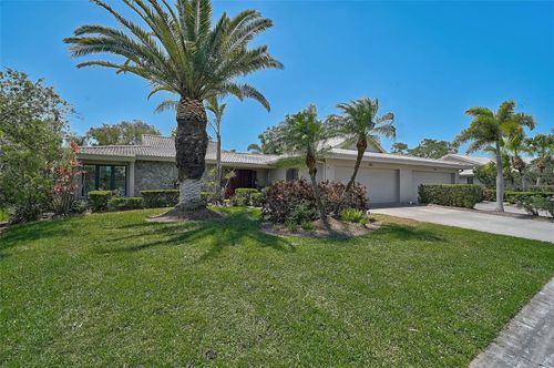 27-3890 Wilshire Cir, SARASOTA, FL, 34238-2559 | Card Image