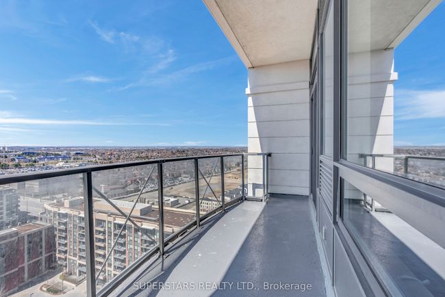 PH03 - 1 Uptown Dr, Condo with 2 bedrooms, 1 bathrooms and 1 parking in Markham ON | Image 11