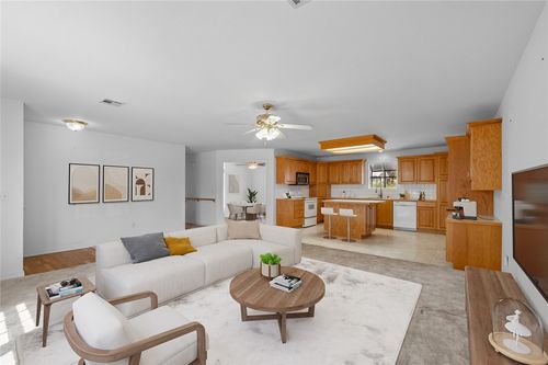 210 Nw G St, Bentonville, AR, 72712-5133 | Card Image