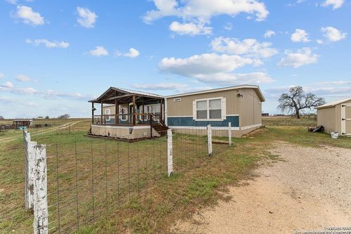 793 C Rd, Sutherland Springs, TX, 78161-4711 | Card Image