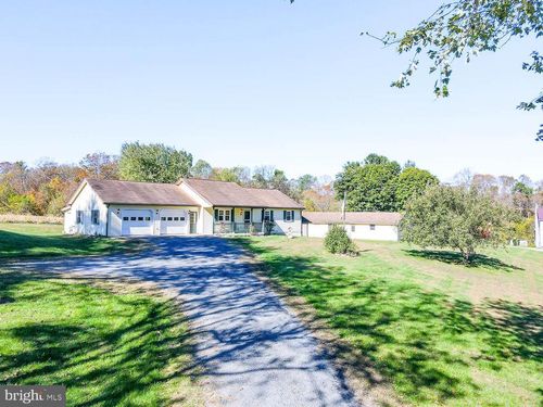 10 Flatland Dr, LEWISTOWN, PA, 17044-6906 | Card Image