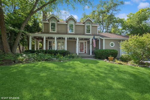 42 Holly Ave, Fox Lake, IL, 60020-1544 | Card Image