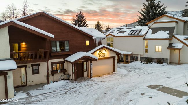 B - 228 W Beaver Creek Blvd, Home with 4 bedrooms, 6 bathrooms and null parking in Avon CO | Image 18